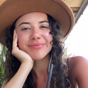 Meet your Posher, Alexa